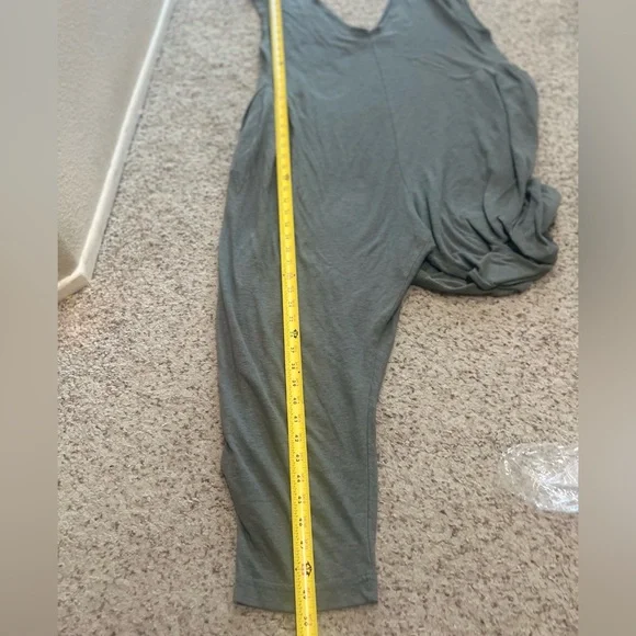 Free People gray Jumpsuit Beach Sleeveless Oversized Summer Casual pockets Sz M - Picture 8 of 9